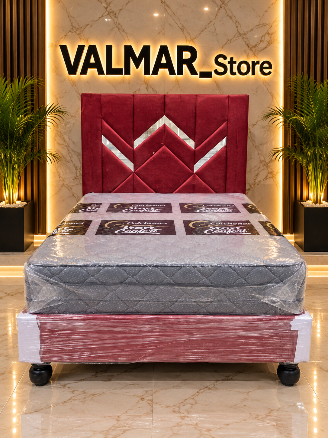 Cama Base Pata Madera con Espaldar de Lujo Tapizado en Figuras y Doble Espejo W